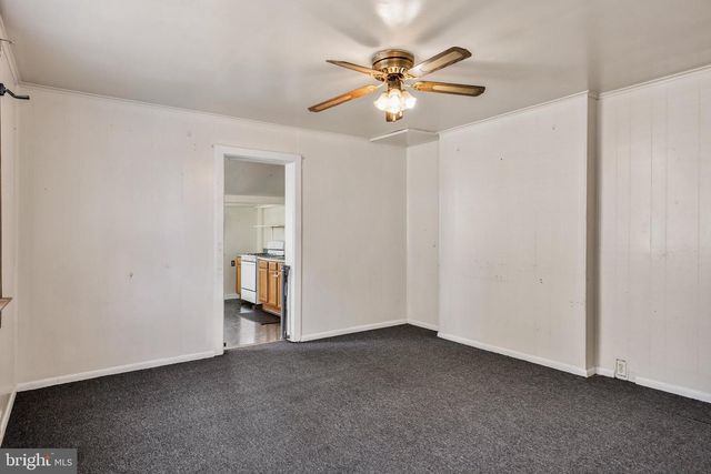 410 POWELL ST W W, Millville, NJ 08332