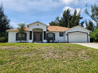 2508 NW 12th ST, Cape Coral, FL 33993