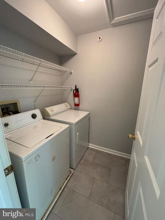 Image 22 of property listing at 4409 SILVERBROOK LN #304, Owings Mills, MD 21117