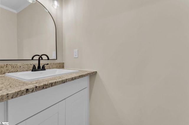 31 Michell Drive, Taylors, SC 29687