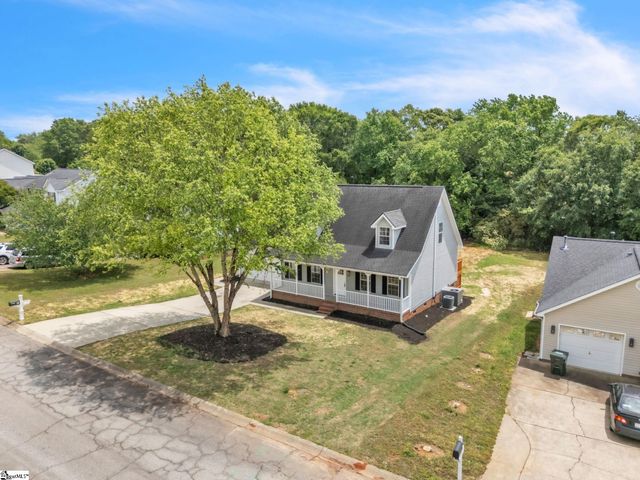 31 Michell Drive, Taylors, SC 29687