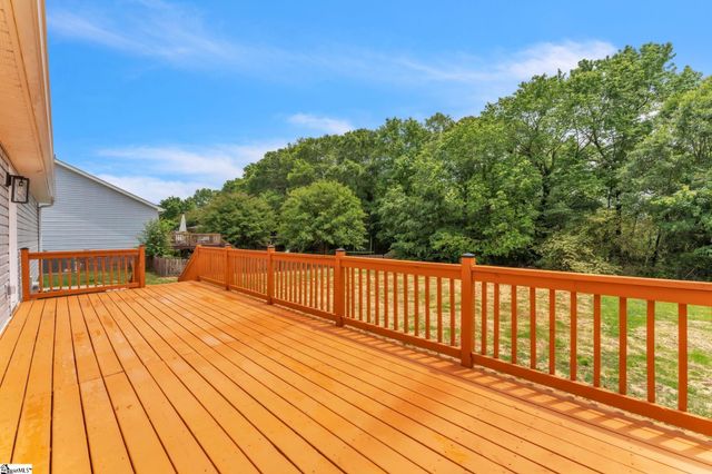 31 Michell Drive, Taylors, SC 29687