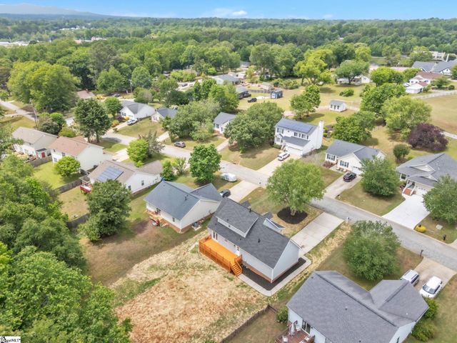 31 Michell Drive, Taylors, SC 29687