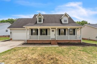 31 Michell Drive, Taylors, SC 29687