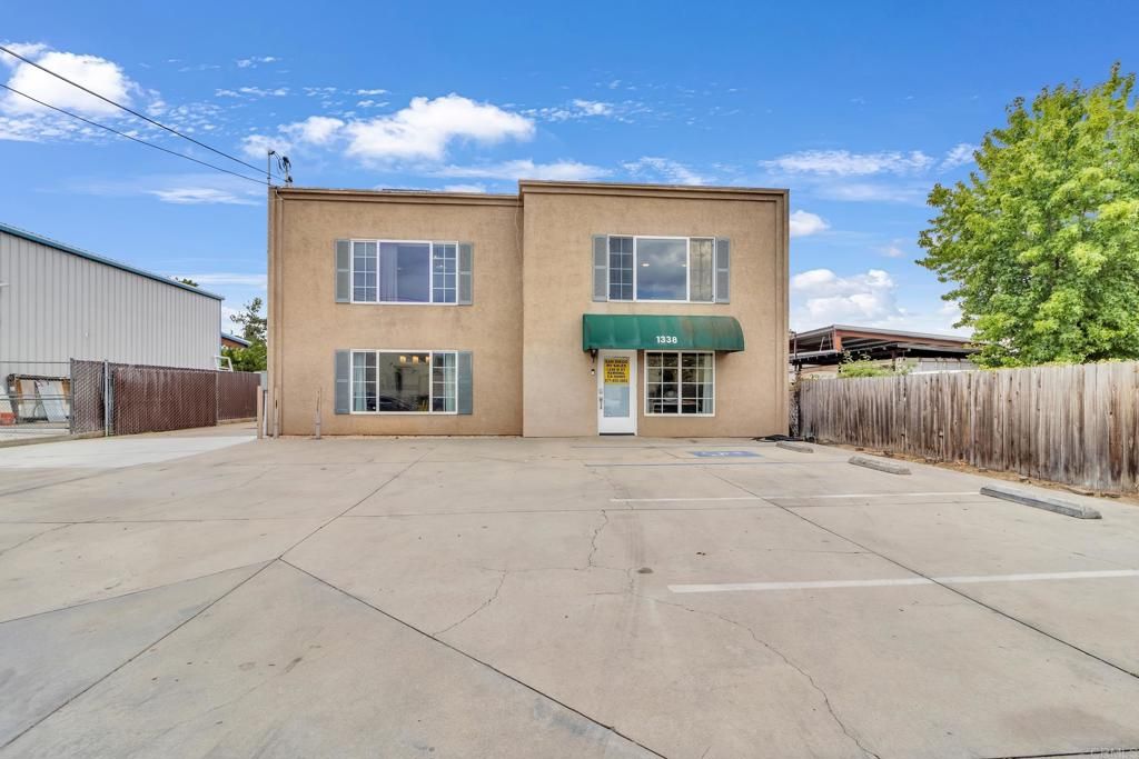 1338 D St., Ramona, CA 92065 — exterior