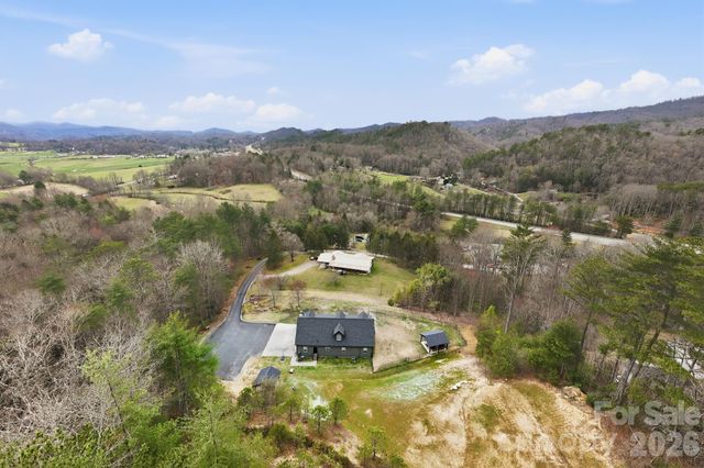 67 Nimitz Drive, Brevard, NC 28712