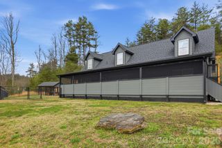 67 Nimitz Drive, Brevard, NC 28712