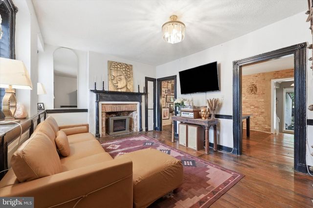 437 W SOUTH ST, Frederick, MD 21701
