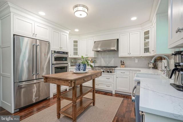 1057 RAINBOW CIRCLE, Pittsgrove, NJ 08318