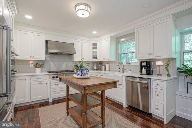 1057 RAINBOW CIRCLE, Pittsgrove, NJ 08318