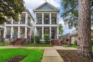 625 Allston Street B, Houston, TX 77007