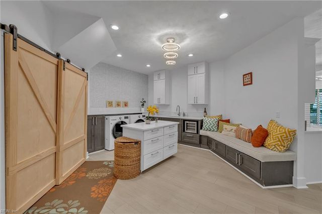 2421 Sabina WAY, Virginia Beach, VA 23456