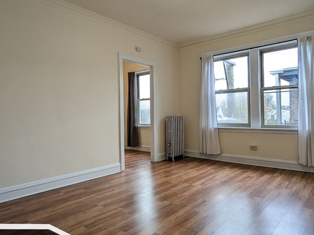2536 N Sawyer Avenue 207, Chicago, IL 60647