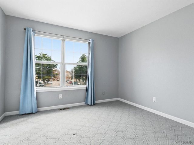 6732 S Independence St, Littleton, CO 80128