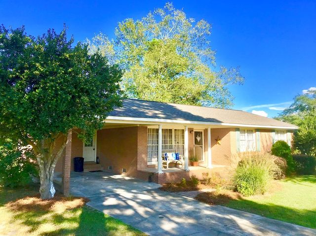 107 Azalea, Saint Matthews, SC 29135