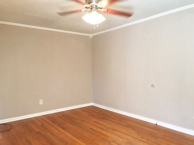 107 Azalea, Saint Matthews, SC 29135