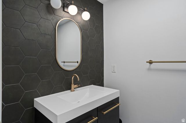 1740 N 500 E, Provo, UT 84604
