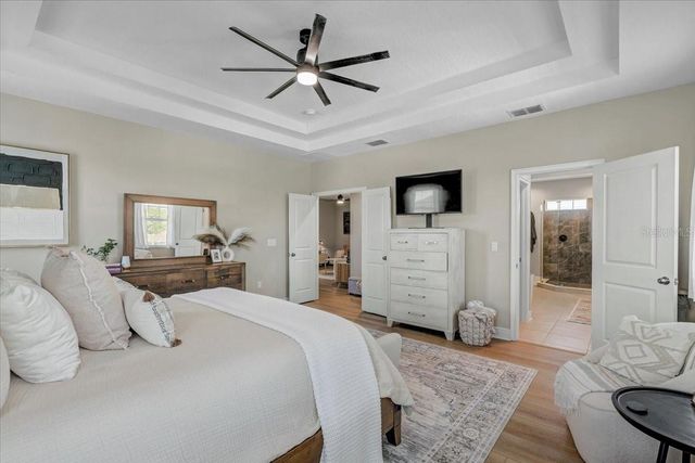 2194 FAIRWAY AVENUE S, St Petersburg, FL 33712