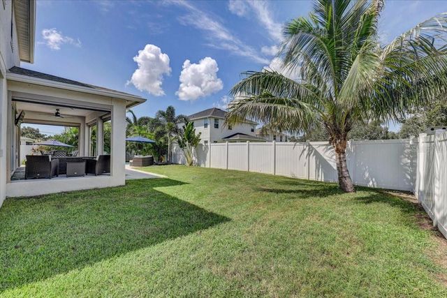 2194 FAIRWAY AVENUE S, St Petersburg, FL 33712