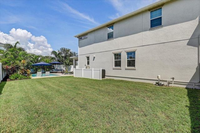 2194 FAIRWAY AVENUE S, St Petersburg, FL 33712