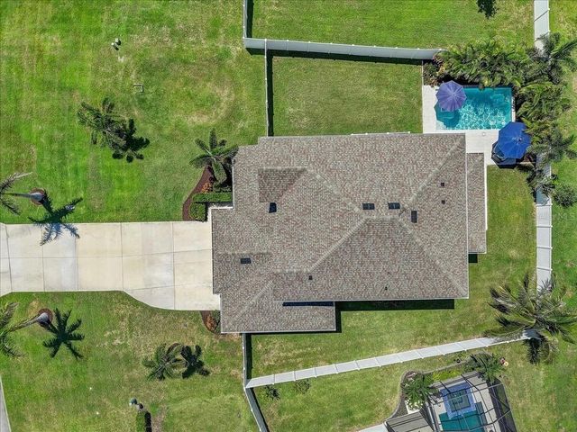 2194 FAIRWAY AVENUE S, St Petersburg, FL 33712