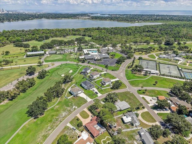 2194 FAIRWAY AVENUE S, St Petersburg, FL 33712