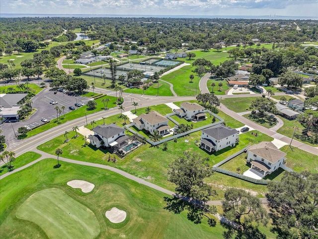 2194 FAIRWAY AVENUE S, St Petersburg, FL 33712