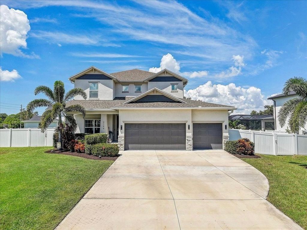 2194 FAIRWAY AVENUE S, St Petersburg, FL 33712