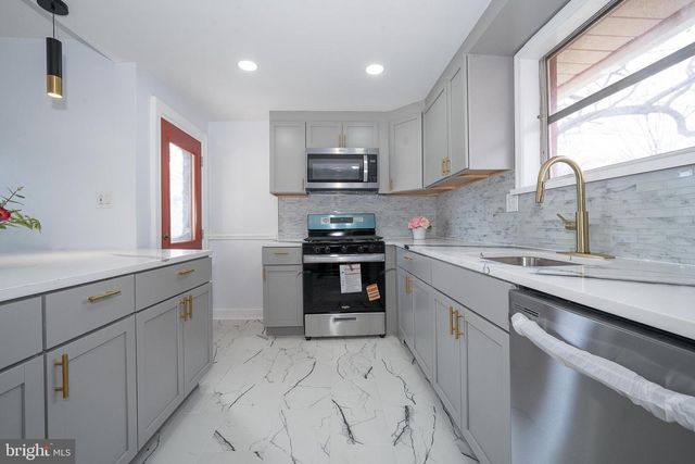 828 MASON AVE, Drexel Hill, PA 19026