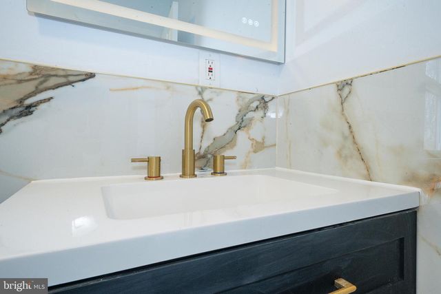 828 MASON AVE, Drexel Hill, PA 19026