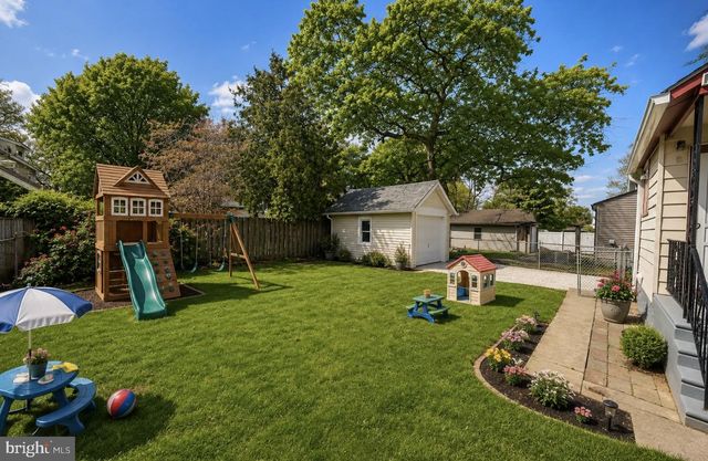 828 MASON AVE, Drexel Hill, PA 19026