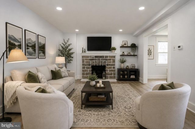 828 MASON AVE, Drexel Hill, PA 19026