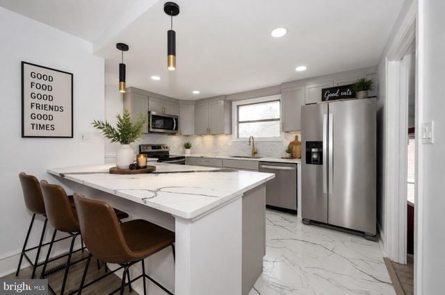 828 MASON AVE, Drexel Hill, PA 19026