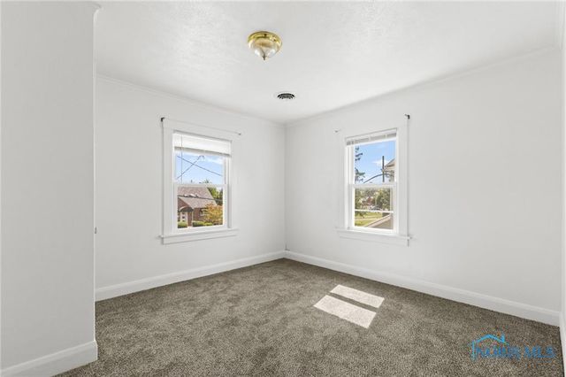 4755 301 st., Toledo, OH 43611