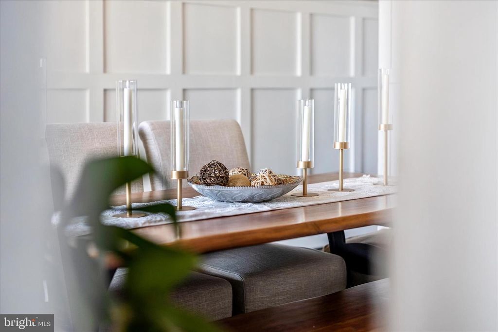 Image 19 of property listing at 9607 GREENEL RD, Damascus, MD 20872