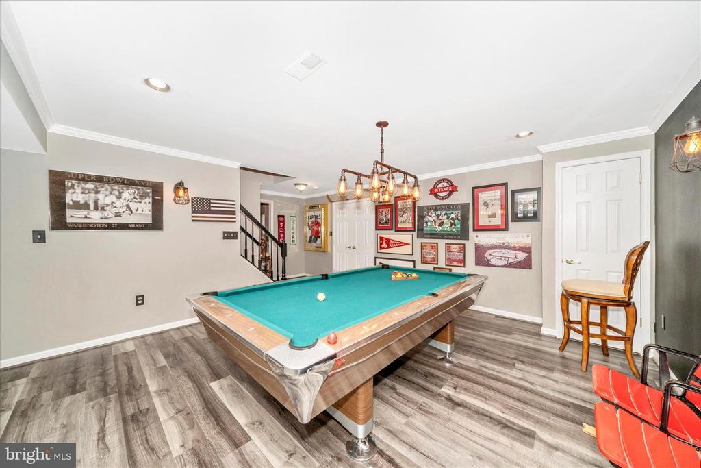 Image 66 of property listing at 9607 GREENEL RD, Damascus, MD 20872