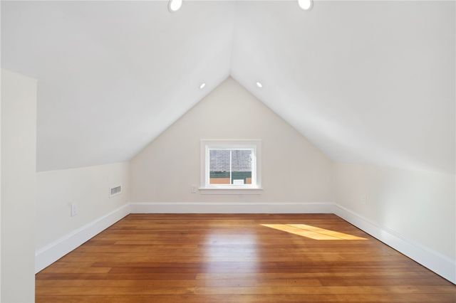 61 Gibbs Avenue, Newport, RI 02840