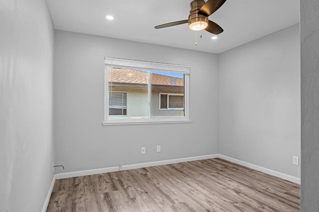 303 Harding Blvd #2, Roseville, CA 95678