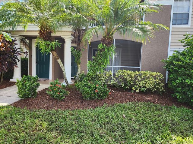 8933 MANOR LOOP 105, Bradenton, FL 34202