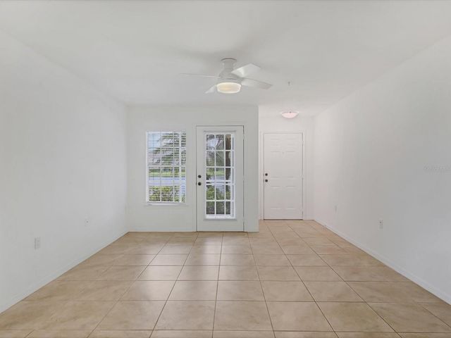 8933 MANOR LOOP 105, Bradenton, FL 34202
