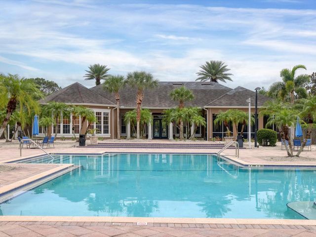 8933 MANOR LOOP 105, Bradenton, FL 34202