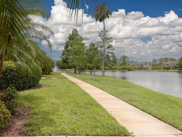 8933 MANOR LOOP 105, Bradenton, FL 34202