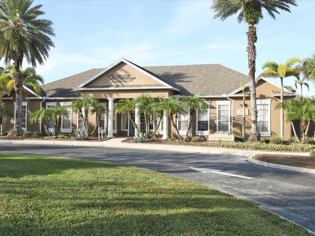 8933 MANOR LOOP 105, Bradenton, FL 34202