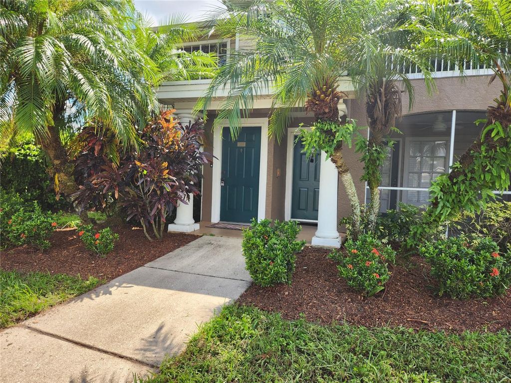 8933 MANOR LOOP 105, Bradenton, FL 34202