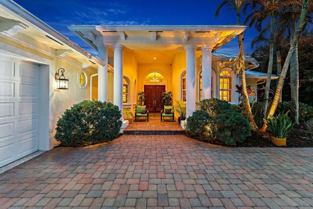 3810 SW Canoe Creek Terrace, Palm City, FL 34990