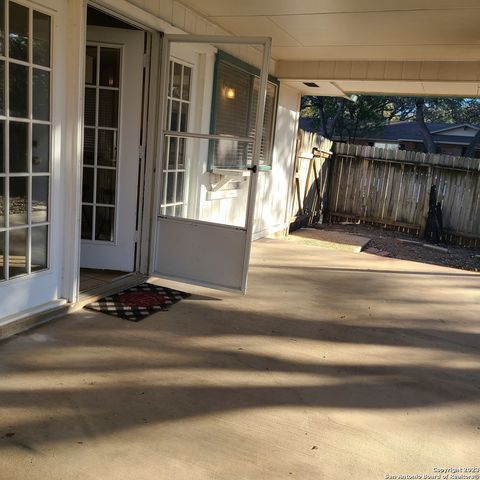 8803 WIMBLEDON ST, San Antonio, TX 78254