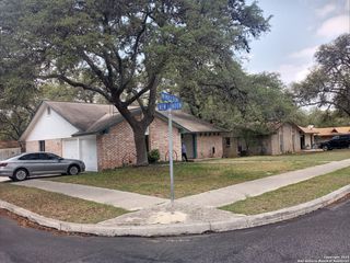 8803 WIMBLEDON ST, San Antonio, TX 78254