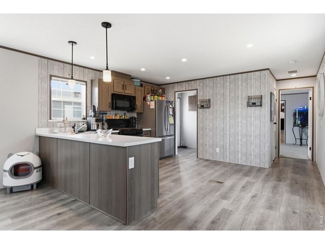 431 N 35th Ave 112, Greeley, CO 80631