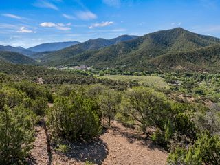 1677 CERRO GORDO 19, Santa Fe, NM 87501