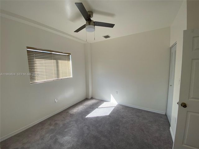 928 SW 3rd St 203, Miami, FL 33130